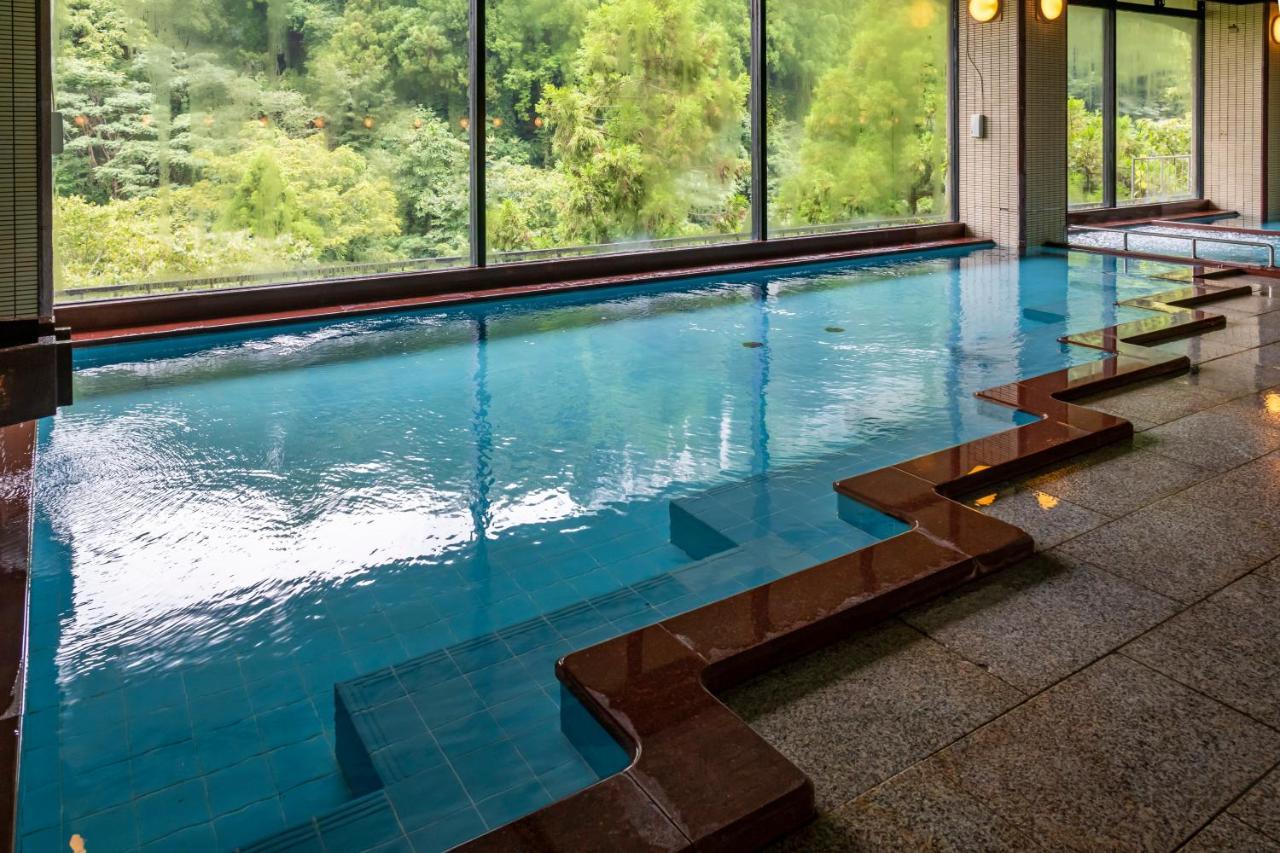 Yamanaka Onsen Hanatsubaki Кага Экстерьер фото